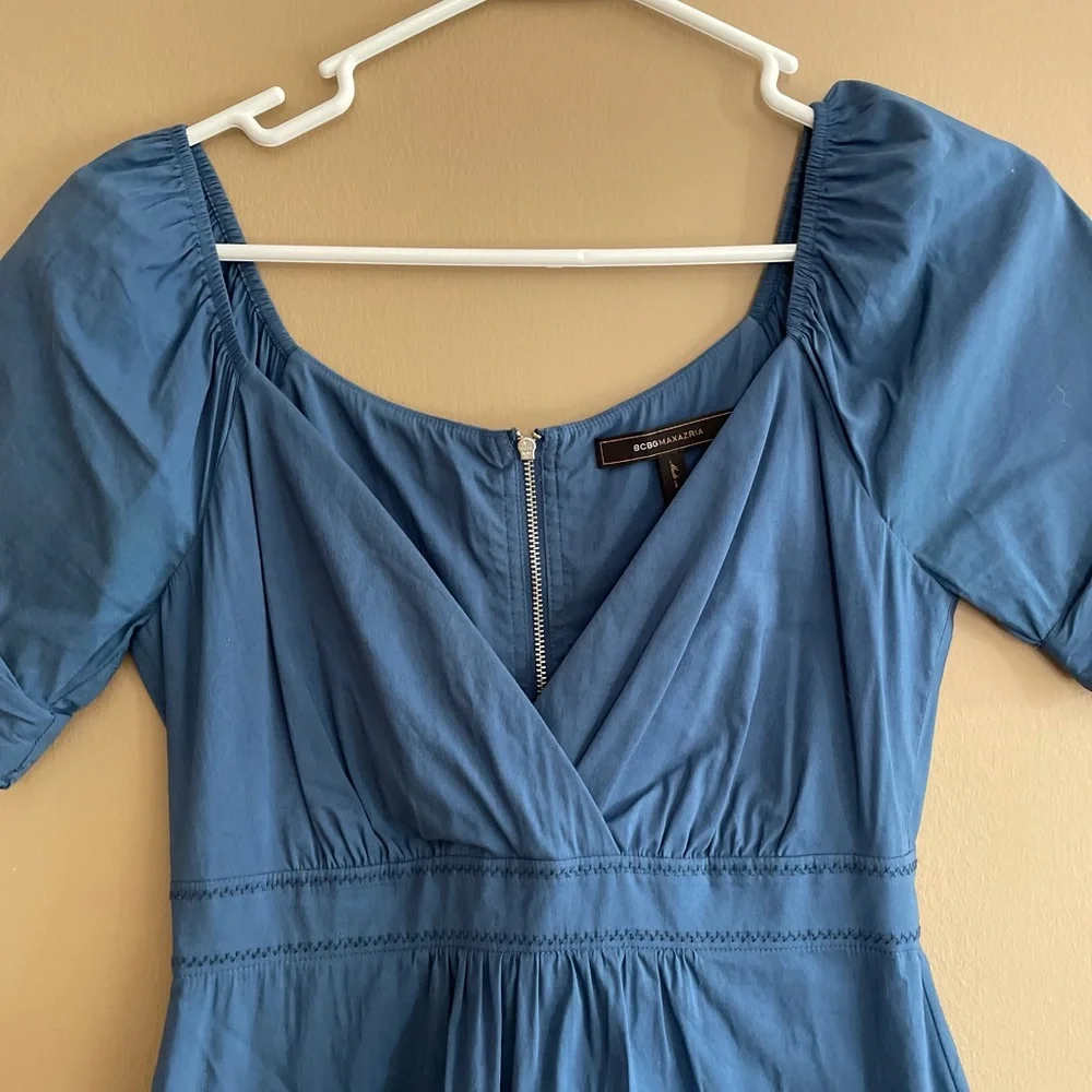 BCBG Steel Blue Shirt Sleeved On or Off the Shoulder Dress. Size 0 - Picture 2 of 9